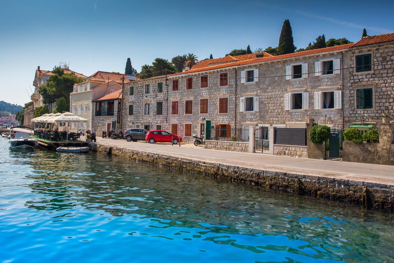 Bova Luxury Bed & Breakfast 4*